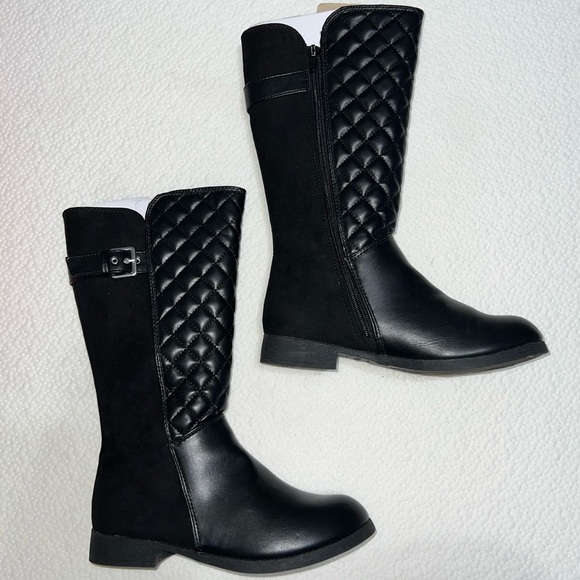 Olive & Edie Girls Teagan Boots, Size 4 - Picture 6 of 12